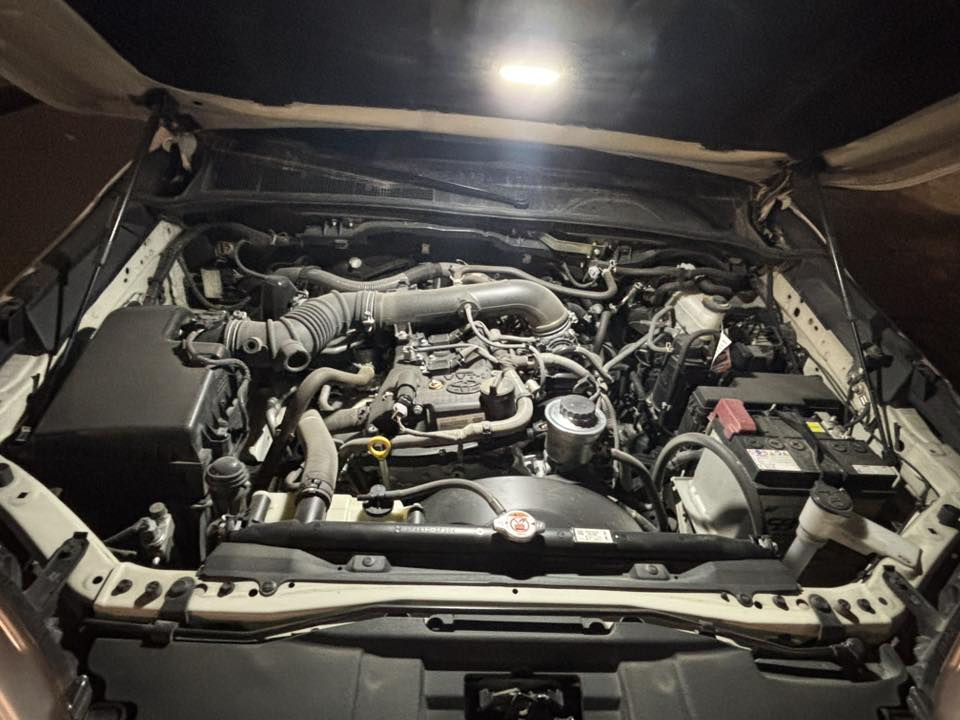 هايلوكس 2024 ماشية 42 الف السيارة جديدة فول موصفات كير اوتوماتيك رقم الهاتف***********
