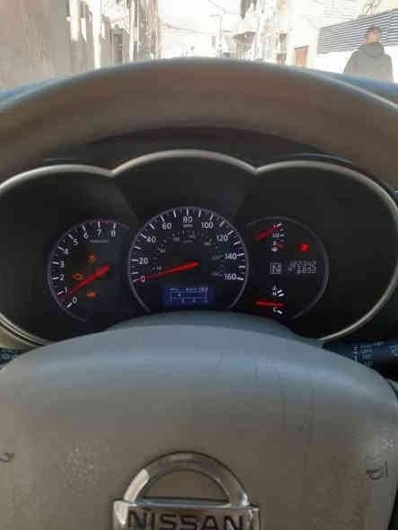 سلام عليكم ورحمه بيع فقط نيسان كويست موديل 2012 
سياره كامله مكمله مكفوله مكينه كير كهربائيات ماعده لتبريد عاطل بيه ليك بلراديتر لسعر 115 رقم نكليزي بغداد الامين لثانيه بسمي رقمي واساب ***********
