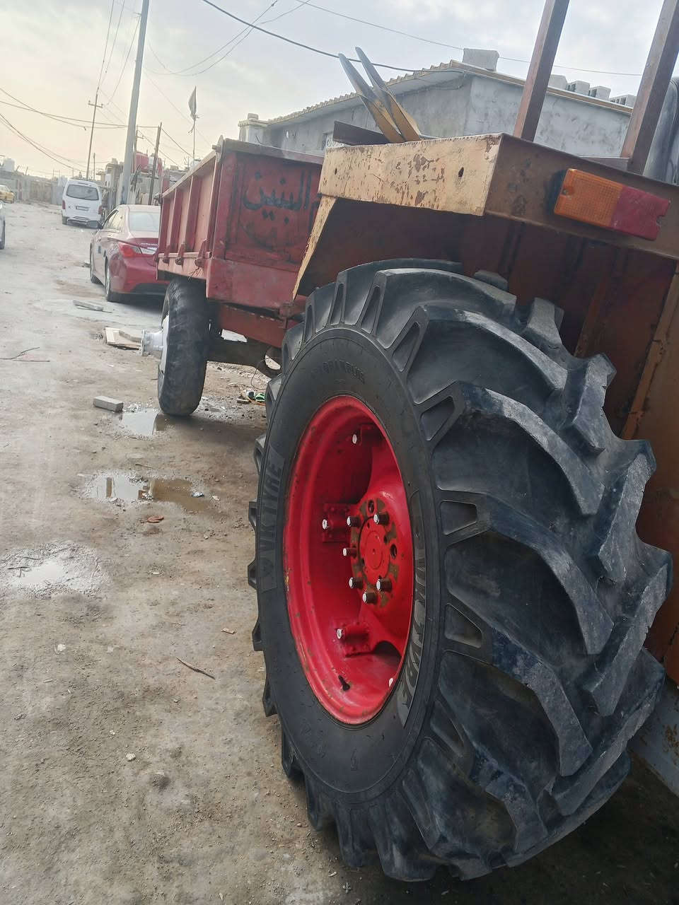 السلام عليكم
مكينة عنتر 71  البيع 
موديل 1989رقم الماني بسمي
مكينة خير من الله من كير ومحرك وصدر وكسن
تايرات  جديد  المكينة ورهه بس عربانه سكندريه 
العنوان بصره  رقم ***********
