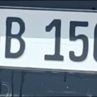 رقم اربيل باسمي  مصفر مابيه اي غرامات...  هزة  وفحص مروري جديد يعني ما...