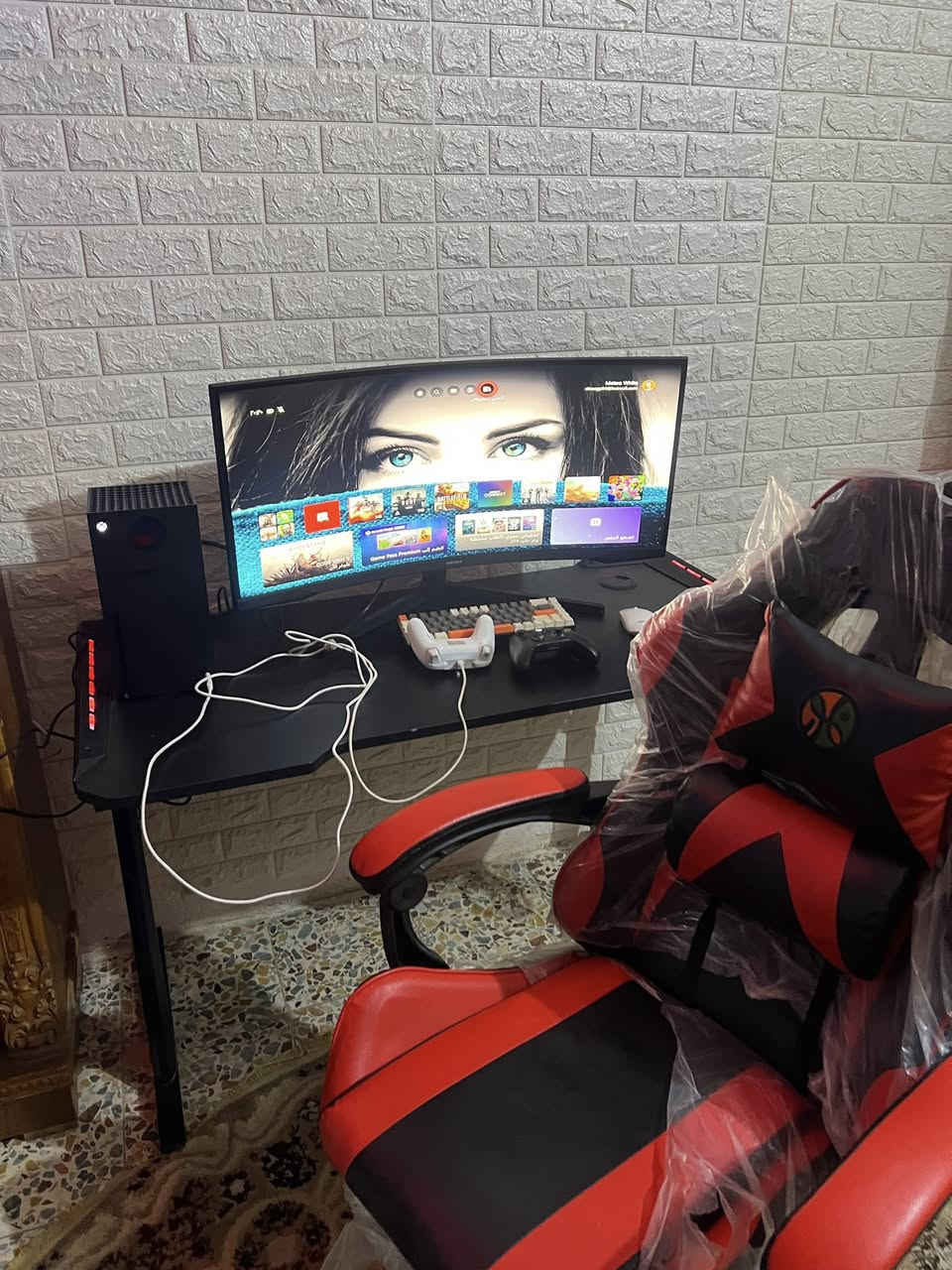 سلام عليكم اكس بوكس سيرس x واحد تيره جهاز مكفول مستخدم 6 اشهر وياه كيم باس 3 اشهر كارتونه وياه جوستكاد عدد 2 مالته الصليه وثانيه حترافيه سعره 120 الف جوستكات نضاف فول من زلغ وعندي شاشه هم للبيع ولميز للبيع ولكرسي للبيع شاشه 165 هيرتز 4k حجم 34 ماخذه ب 465 واريده 330 وسيرس x سعره 600 واذا جوستك وحده 550 الميز ولكرسي بعدهن وكاله مستخدم 6 اشهر الغراض كله الميز ولكرسي ب 200 ***********
