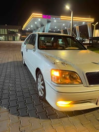مەلیکە لۆک لۆک 2002 سپی سەدەف ١١٤ هەزار ڕۆشتووە دیفۆر گەورە بەنزین زۆر...
