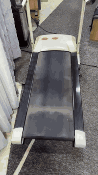 جهاز جري نظيف جداً مستخدم شي قليل للبيع كله شغال وموضح بالفديو ب175 الف ***********
