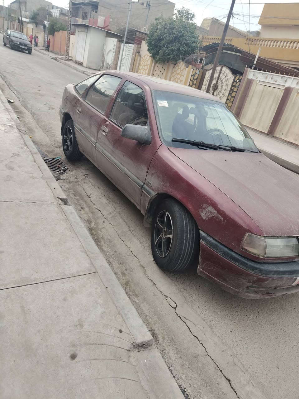 ابل فكتره حجم 18 مديل 93 السياره بسمي شرط الوكاله والتحويل السعر 40 وبيها مجال متواجد عل رقم الرقم ***********
