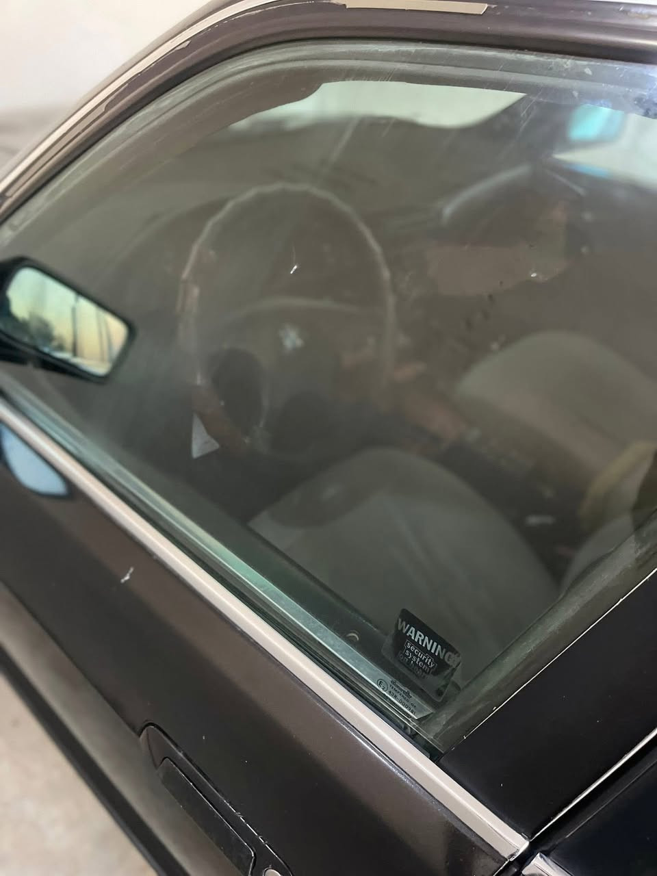 بي ام للبيع حجم 525 كير تماتيك تبريد شغال محرك كبس موديل ٩١ بيها كابون سياره جاهزه رقم جديد دولي وبسمي السعر 50وبه مجال 
الرقم ***********
