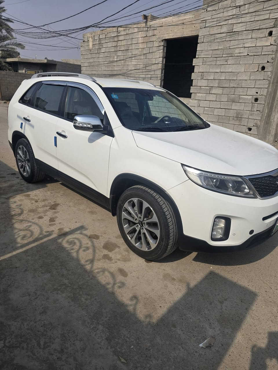 سورنتو ٢٠١٥ خليجي
فول موصفات 
محرك ٦ سلندر 
٧ راكب 
رقمها بغداد انكليزي 
بصمه ابواب وتشغيل 
مري شفط 
كشن كهرباء 
كير ومحرك مكفول 
تخم تايرات جديد 
العنوان / صلاح الدين قضاء الضلوعية 
التواصل عن طريق الهاتف /***********
***********
