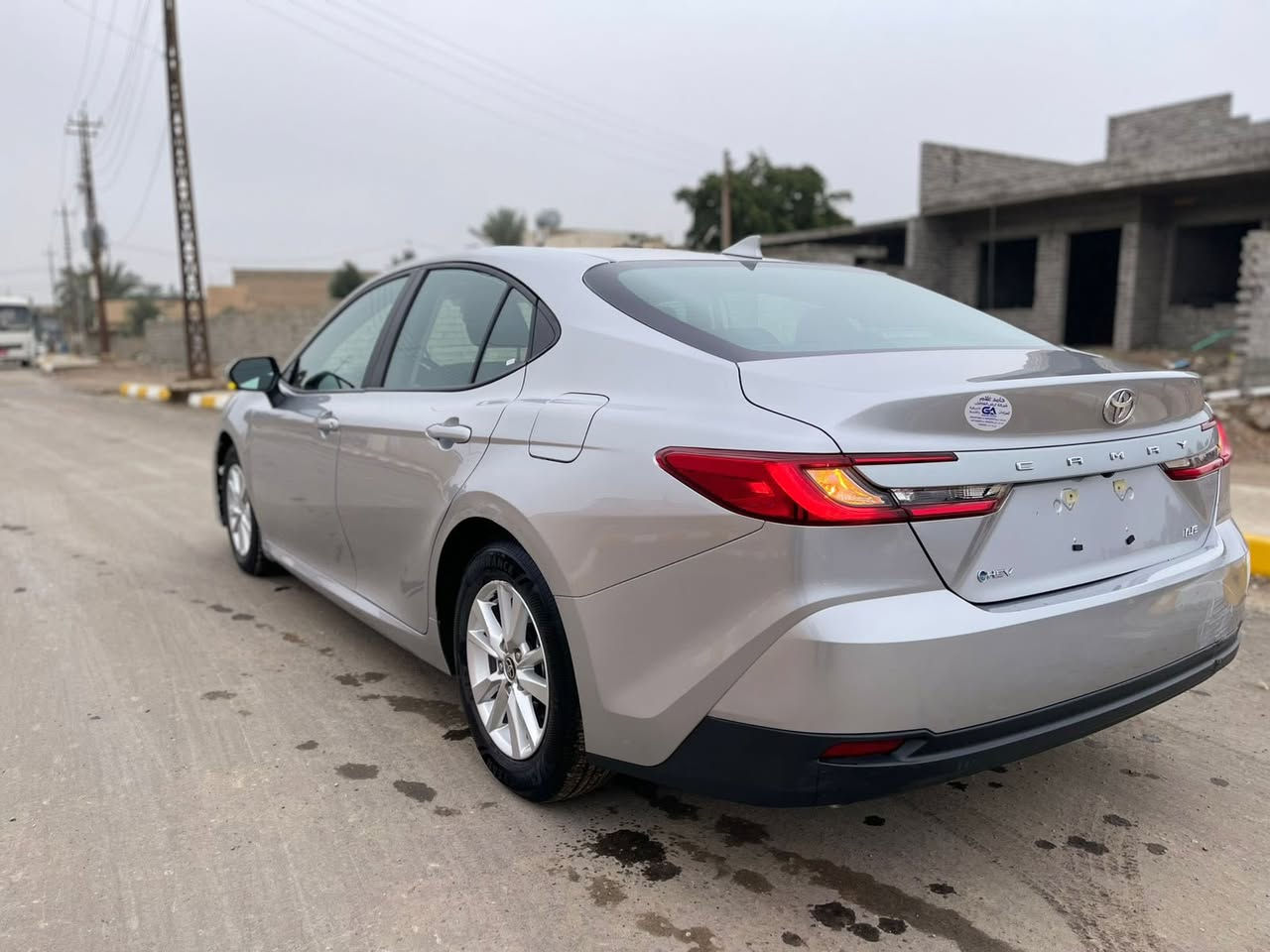 السلام عليكم كامري موديل 2025 هايبرد وارد امريكي ضرره جاملغ  فقط ماشيه 8000 مل بعده بحاله الشركه  السعر 215 وبيها مجال  الاستفسار رقم الهاتف ***********
