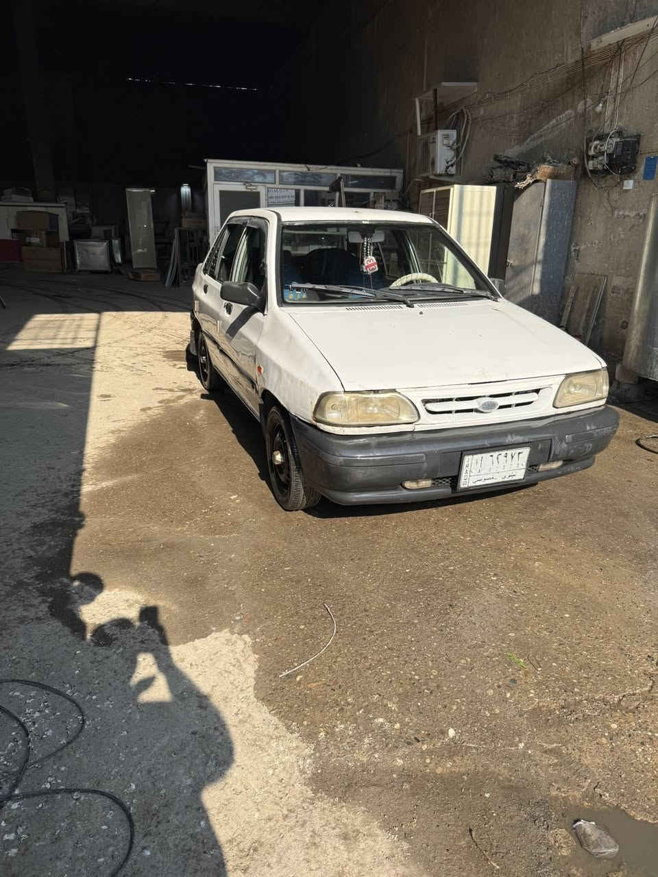 سلام عليكم مكلف بل نشر خابر على الرقم سايبه 2012 سياره كير محرك مدام العين مابيها لا صرف ولا نفخ تاثيرات على النص باتري جديد قشر كدام العين السياره حلو على  كد الحال سياره إقصاد بنك بس اموفايه من شهر العاشر يعني حالين حره تكدر اتحوله بسمك السياره  نينوى كابون بيهه السعر 27 وبيه مجال للشراي خابر على الرقم 0778 102 2880
