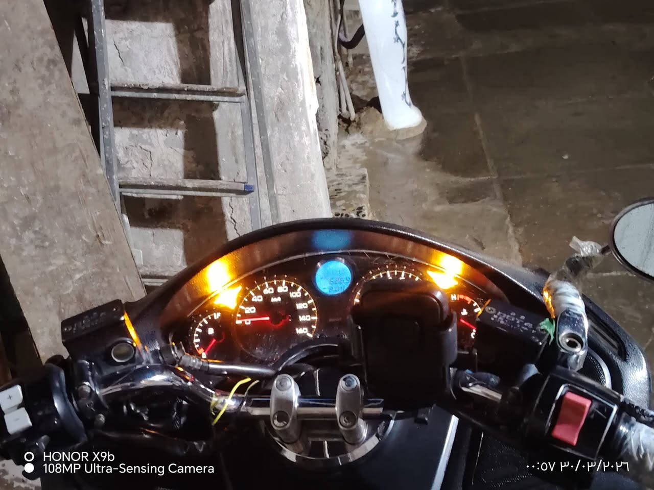 يالله السلام عليكم فورزه 0/9 كرستال 2014
مثل ماموضح كدامكم بالصور تصوير ليلي شلون ماكان دراجه حلوه ونضيفه بك لايت كرستال شوي بي فطور 
كهربائيات كله شغال اشاير دبل اشاره 
ستاند حساس  
تايرات جدد 
كلجات جدد
قايش جديد 
دراجها عليها ادامه قبل اسبوع  رونها 2  عليته ومالي خلك ارجع انصي تنصي الجويتر ترجع 1 ونص طبيعي 
حماوه نص ثابته  دراجه بدون اوارق اكفلك سرقه وعشاير نقصها بس بجم الله شاهد اطلع بيها اماكن بعيده دراجه ماتفشل نشطه سعرها 475 وبيها مجال بسيط*********** 
متواجد خاص بغداد مدينه صدر
