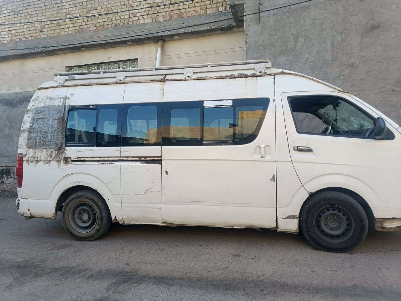 السلام عليكم سياره للبيع هايكر سياره جهازه مصفره خط وبحث مكينه بلاديه كير تخم تاير سياره بيه جفيه تبريد بس شغله ضخينه بيه غاز سياره 55 مستعجلين على بيعته تحويل ثاني يوم رقم ‏‪***********‬‏ مكلف بنشر
