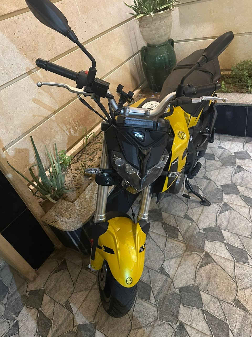 السلام عليكم ورحمة الله وبركاته 

ماطور بطح نص ما ناقصو كلشي مكينها ما مفتوحه شرط اوراق اصولي مرقم سنويه كاملها تاخذها من يمي ثاني يوم اتسجل ب سمك السعر 3مليون لا تسكر بل حلا يرحم والديك متواجد خاص و رقم 0771 981 1613..... ***********
