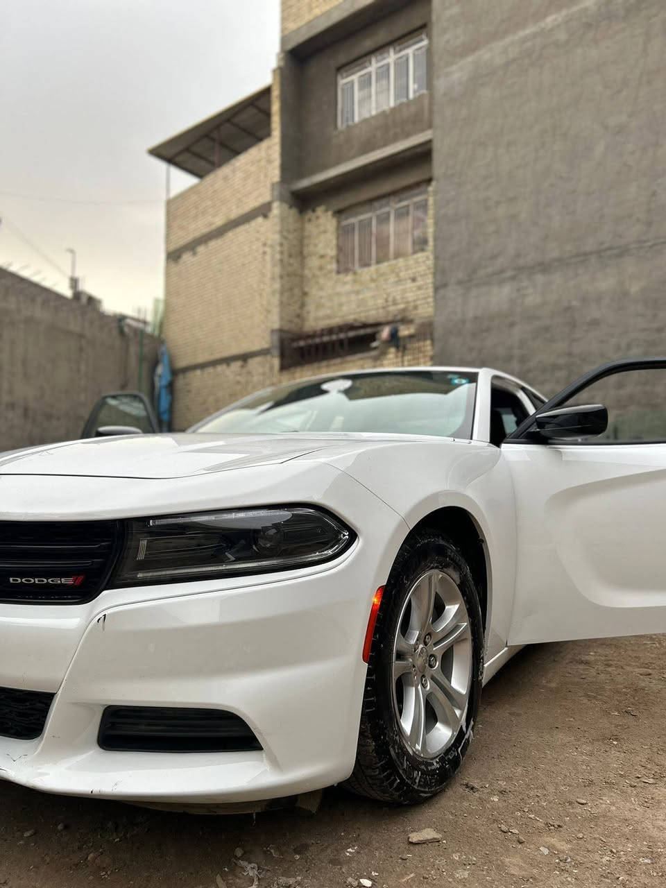 لبيع جارجر موديل 2023 اصل ماشيه 18 ميل حادث غرق الاستفسار رقم ***********
