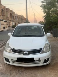 تیدا • ٢٠١١ • كاميرا