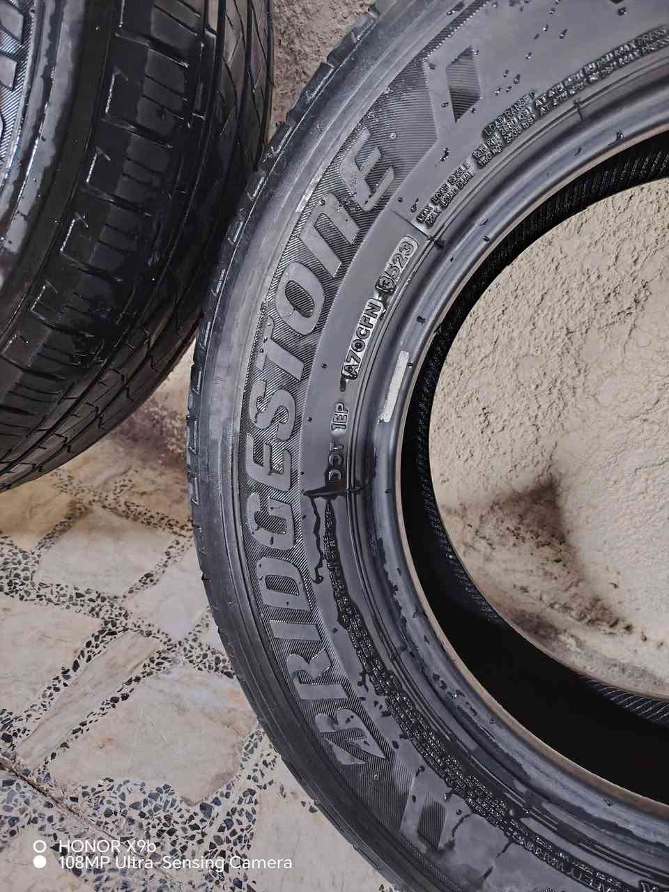 تخم تاير برجستون اصلي نص عمر المكان كماليه شارع الجامع رقمي ***********  السعر ١٥٠
