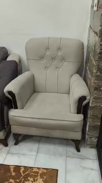 حريه الدور • ١٠ مقاعد • ٦ كوشات