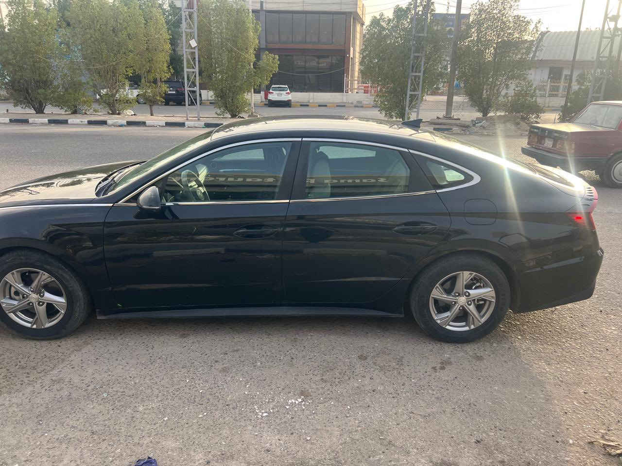 سوناتا 2020 امريكي شكل جديد
المحرك 2500 GDI
فول الفول ماعدا الفتحة
بيها فقط بابين
ماشية 49 الف ميل

تشغيل عن بعد وبصمة
وباقي مواصفات الفول تعرفوها

كير محرك تبريد على وضع الشركة
شرط شرط السيارة ربع ماعايزه

***********

السعر 163$
