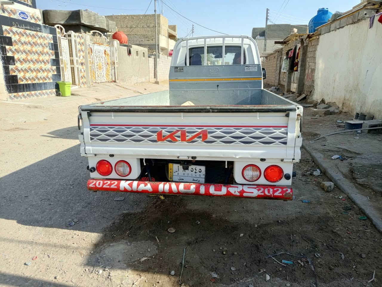 كيا للبيع موديل 22 مكفولة كفاله عامه ‏‪***********‬‏
ماشيه 100الف مكان السياره العماره السعر 140وبيه مجال قليل
