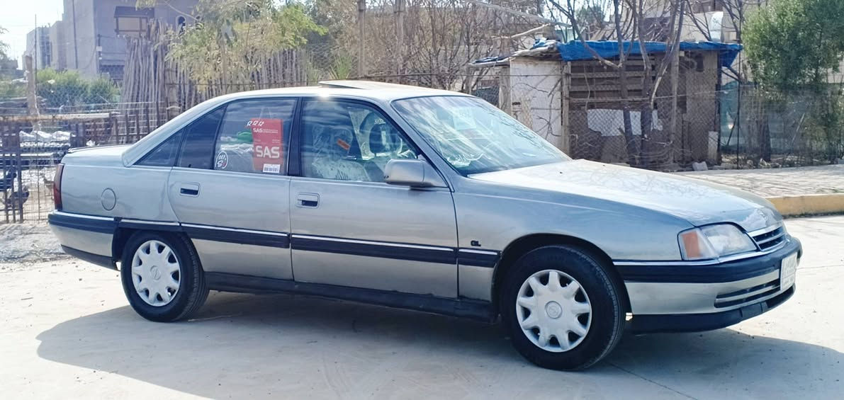 للبيع اوبل اوميكا حجم 20 بلاد موديل 1992 رقم كركوك مشروع وطني لغايه 2028 شرط تحويل وكاله بها دفتر بنزين گير اوتوماتيك بلادي گير ومحرك بالشرط لا صرف ولا بخار باتري جديد صدر جديد خلفي جديد تخم تاير جديد قفل مركزي سقف سلايت غرفه سياره كل بلادي جديد صبغ عام سياره بدون خياس بريك ABS سياره من دعاميه الى دعاميه كله بالشرط السعر 43 وبها مجال شراي يخابر على ارقام ***********/*********** بها واتساب مكان سياره كركوك حي العسكري كركوك, العراق
