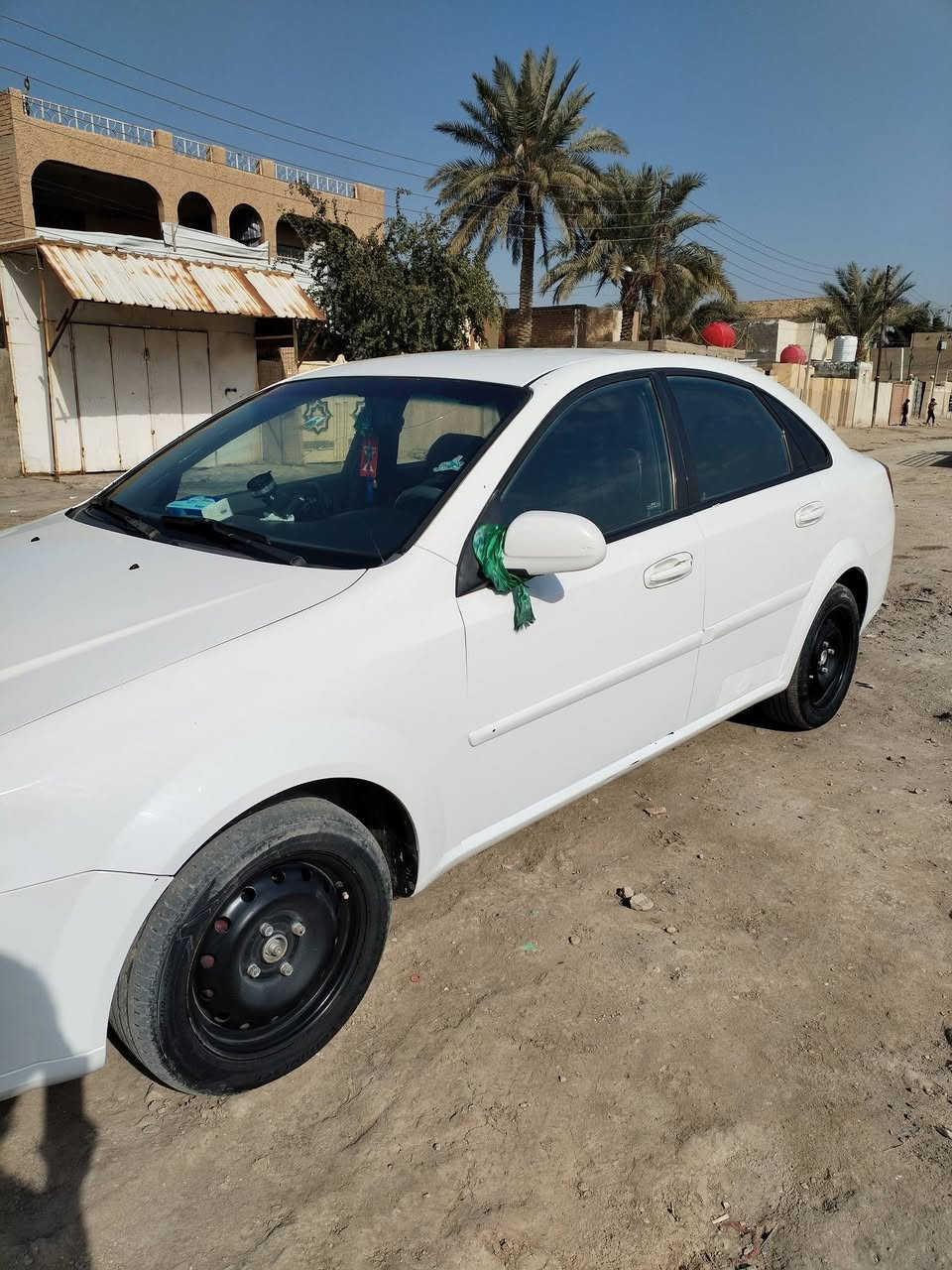 . اوبترا 2006  نظيفه ومرتبه سياره مال جناي تدفئه تبريد  شاشه . كير ومكينه مكفولات تحويل مباشر . السعر ٧٣ 
عنوان السياره بابل مركز الحله سيارة مكفوله السعر 73 بيع مجال ***********
