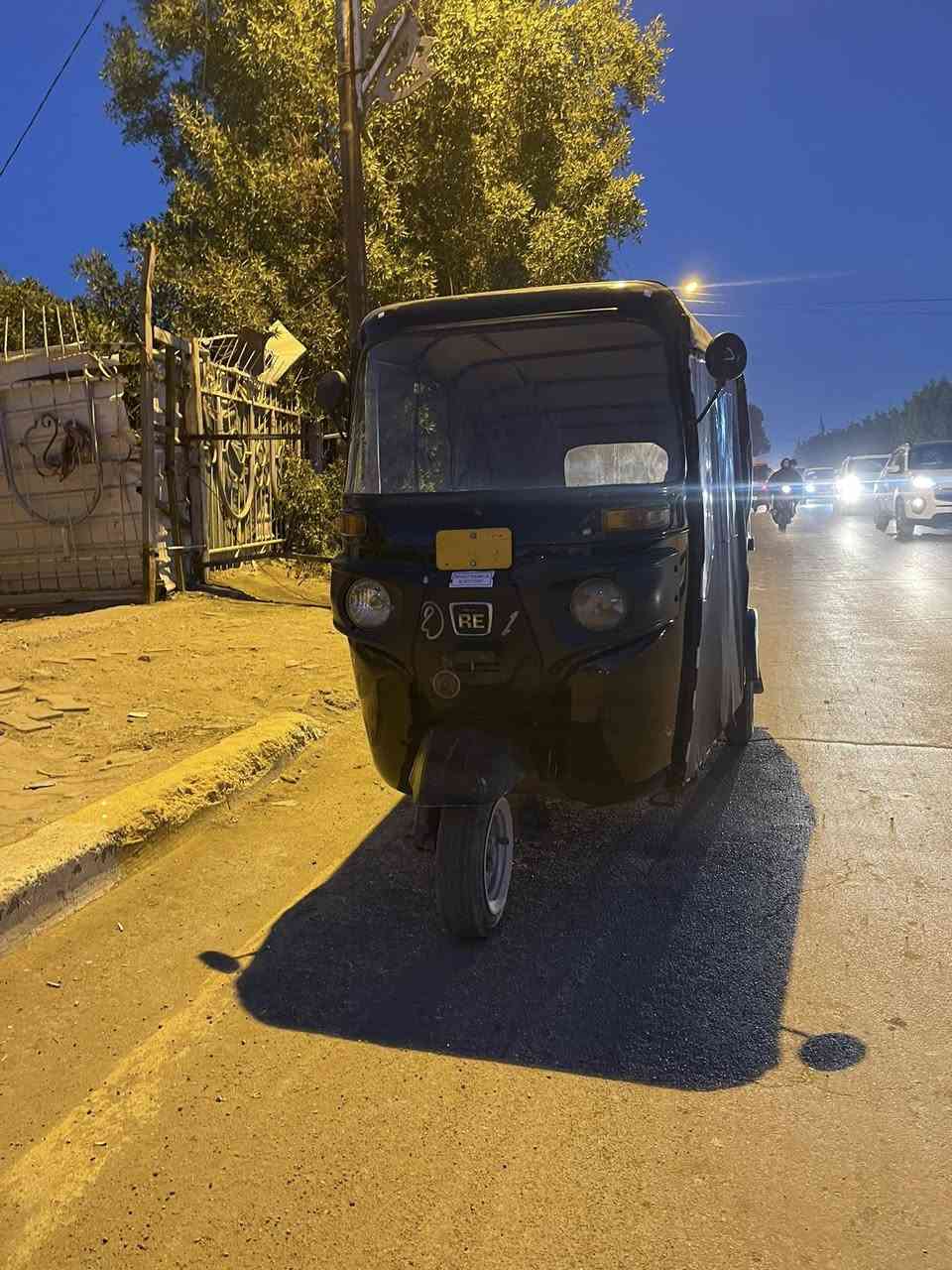 إسلام عليكم تكتك للبيع موديل ١٩ شهر ٩ أوراق كفاله عامه بس دوس تعمير مكينه اكسل مكفولات السعر ٥٧٠٠ وبيها مجال بصيط مستعجل على بيعتها مكاني بغداد الشعله ***********
