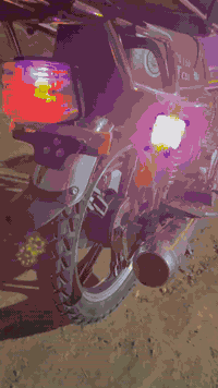 سلام عليكم دراجه سونك للبيع فقط موديل2023
محرك 150
كهربائياته كله شغاله
تشغيل 🔛 عند بعد
اوراق كامله الدراجه مابيها اي نقص 
وراقه كامله 
مكاني بغداد تاجي
  ‏‪/***********‬‏ ‏/‪***********‬‏  وتساب
السعر 650 وبيهه مجال
