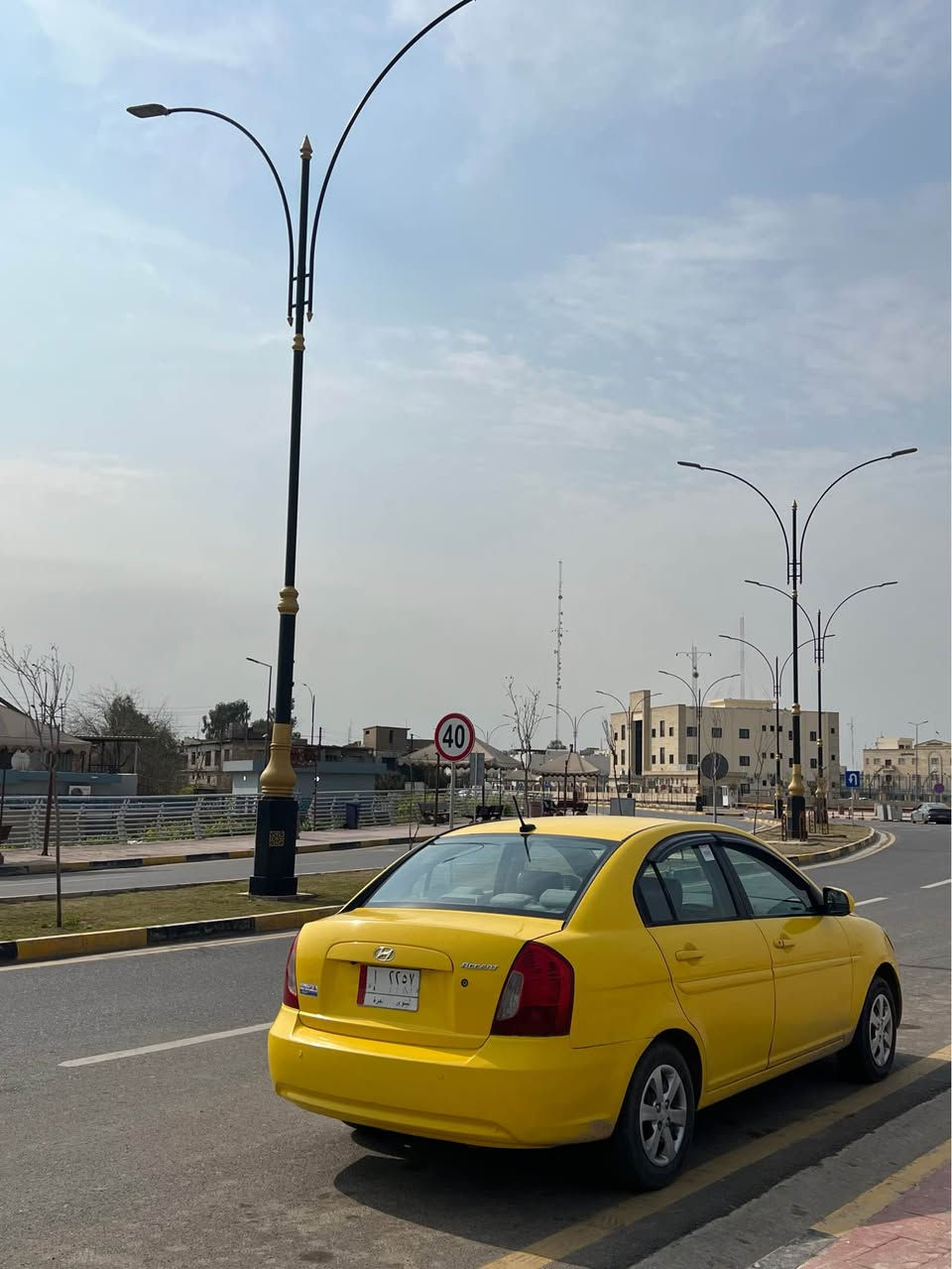 كسنت 2010 رقم نينوى 
شرط تحويل سيارة 
كابون بانزين بيها
هيئة وغرامات صفر 
سيارة فول مواصفات 
تحكمات ستيرن 
محرك 16 
جامات كهرب 
السعر 100 دفتر وبيها مجال
*********** موصل, نينوى
