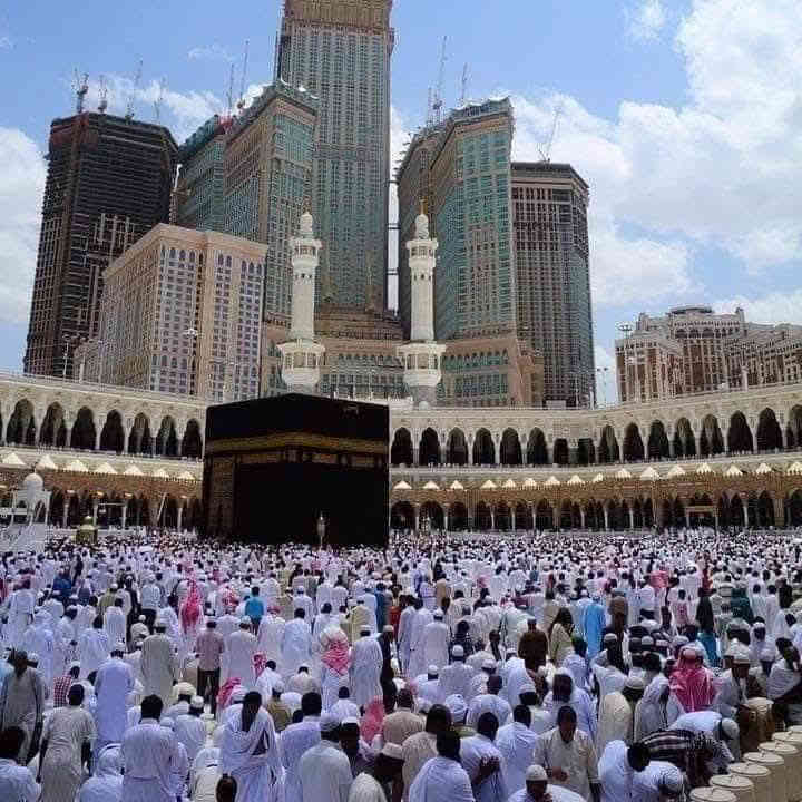 بسم الله الرحمان الرحيم يعلن مكتب بركات االقاسم عن رحلته الى ديار المقدسه رحلتي رجب وشعبان برنامج بري يتضمن البرنامج باصات حديثه ومكيفه  المدينه المنوره مع المزارات ليلتان في المدينه المركزي/ 5 /ليالي في مكه محبس الجن 3وجبات طعام بوفيه مفتوحه واحرامات رجالي ونسائي وبسعر 850 للاتصال والاستفسار*********** غفار الحسيني او *********** اعمار الحسيني لعنوان بابل القاسم شارع الجدول
