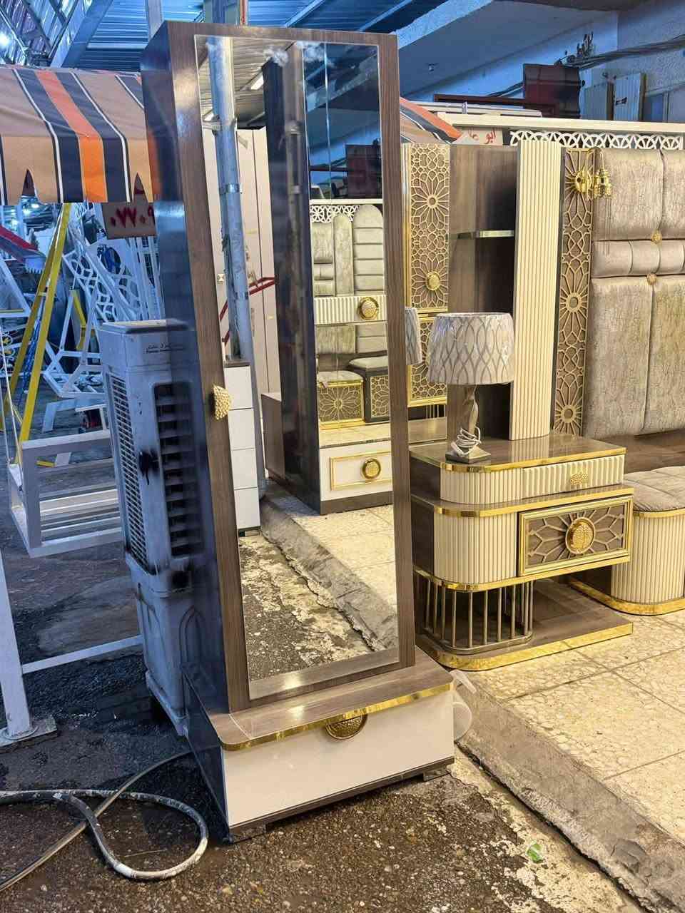 ✨ غرفة تركي 🇹🇷 اصلي صبغ حراري 9 قطع 
 نظام أبواب  موديل حديث 
سرير مخزن عملي
 ضهر بلوك
 قماش وتر بروف أصلي
✨ نظافة 90/💯
شد ونقل مجاني داخل بغداد
 توصيل للمحافظات بكروه


**إذا كنت صاحب هذا الإعلان وتريد حذفه لأي سبب، رجاءا أرسل رسالة إلى الدعم الفني**