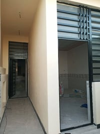 حي ميسان • ١٠٠م • غرفة وصالة