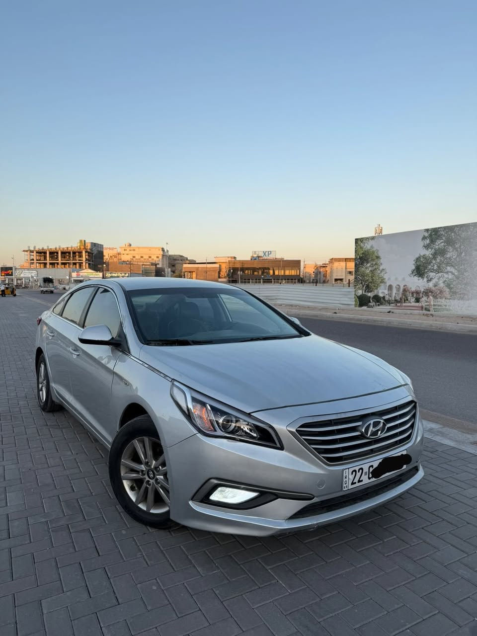 سلام عليكم
سوناته 2017 ادوات ادوات كصه جنطه دخول جديد جاهزه من كل النواحي مكينه كير حداده كفاله تخم تاير تبريد ثلج محرك2400غاز دوش متوئم شمالي نكليزي 
طبق الصل السعر 55$  العنوان البصره الهاتف ***********
