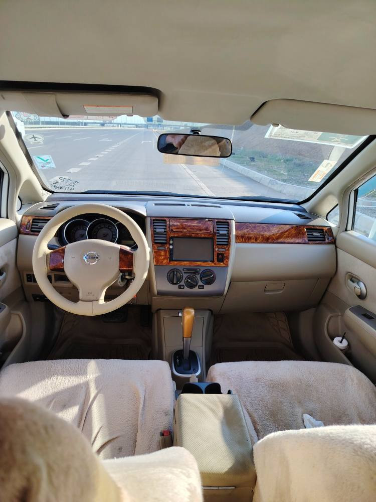 نیسان تیدا مودیل 2008 گێڕ توماتیک ناو زەرد چوارجام کارەبا 1 پارچەی بۆیاخە بێ ژۆرێ ڕەقەم و سەنەوی نوێیە هەتا 2028سعری 92 وەرەقە و مەجال شوێن هەولێر 
*********** أربيل, العراق
