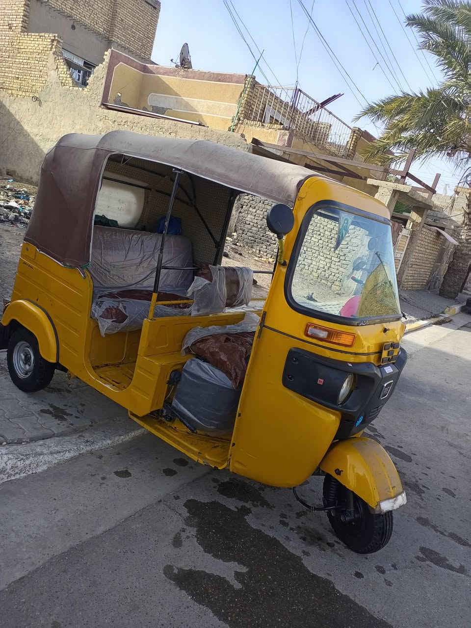 سلام عليكم شباب تكتك 2019 البيع  السعر 5500 وبية مجال لمكان بغداد الحسنية مال رجدية ***********
