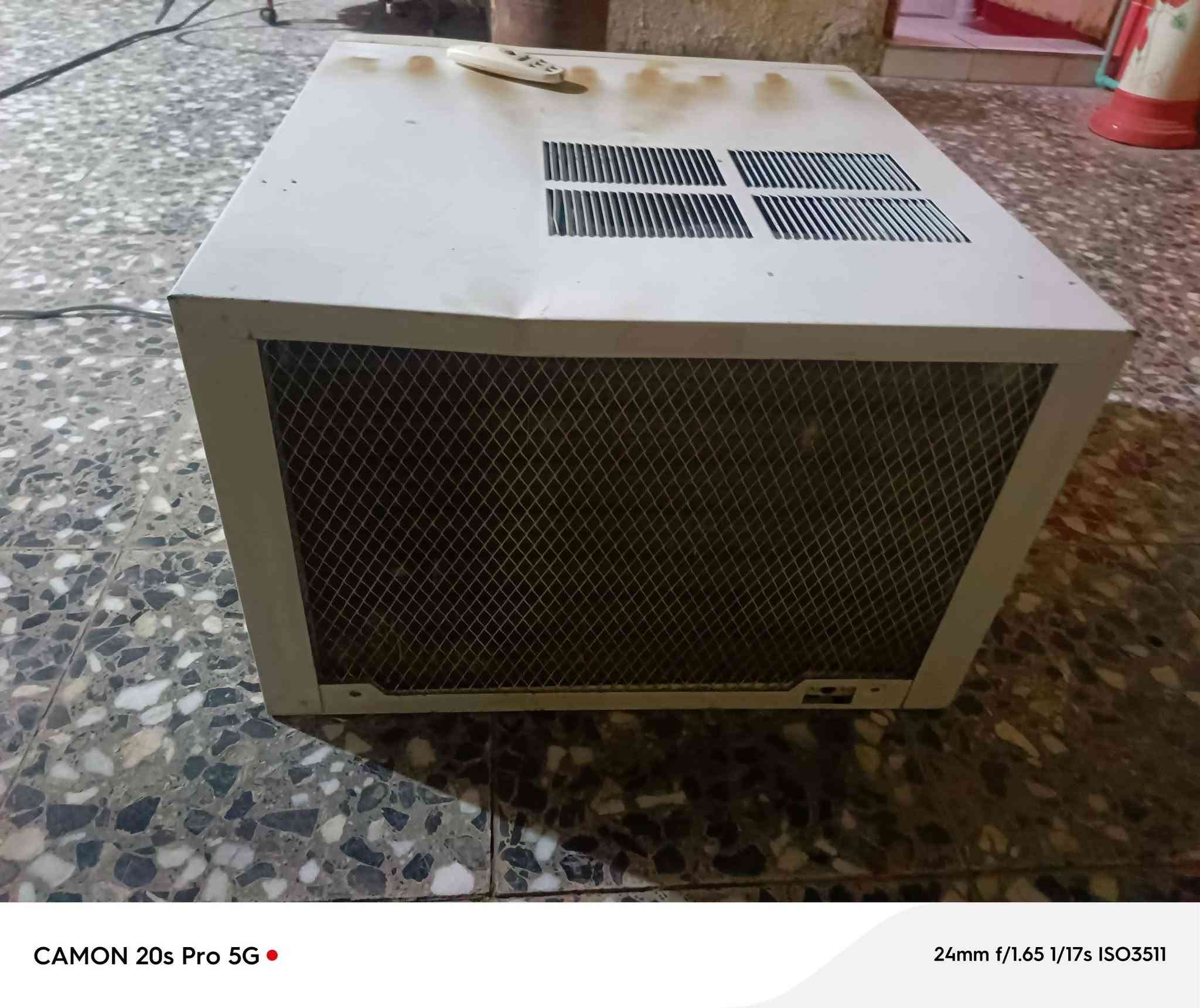 مكيف نوع دايو موديل 2003 كله عل بلاد تبريده ثلج بروته تكرص سعر 230 وبي مجال بسيط مكان كربلاء ***********

