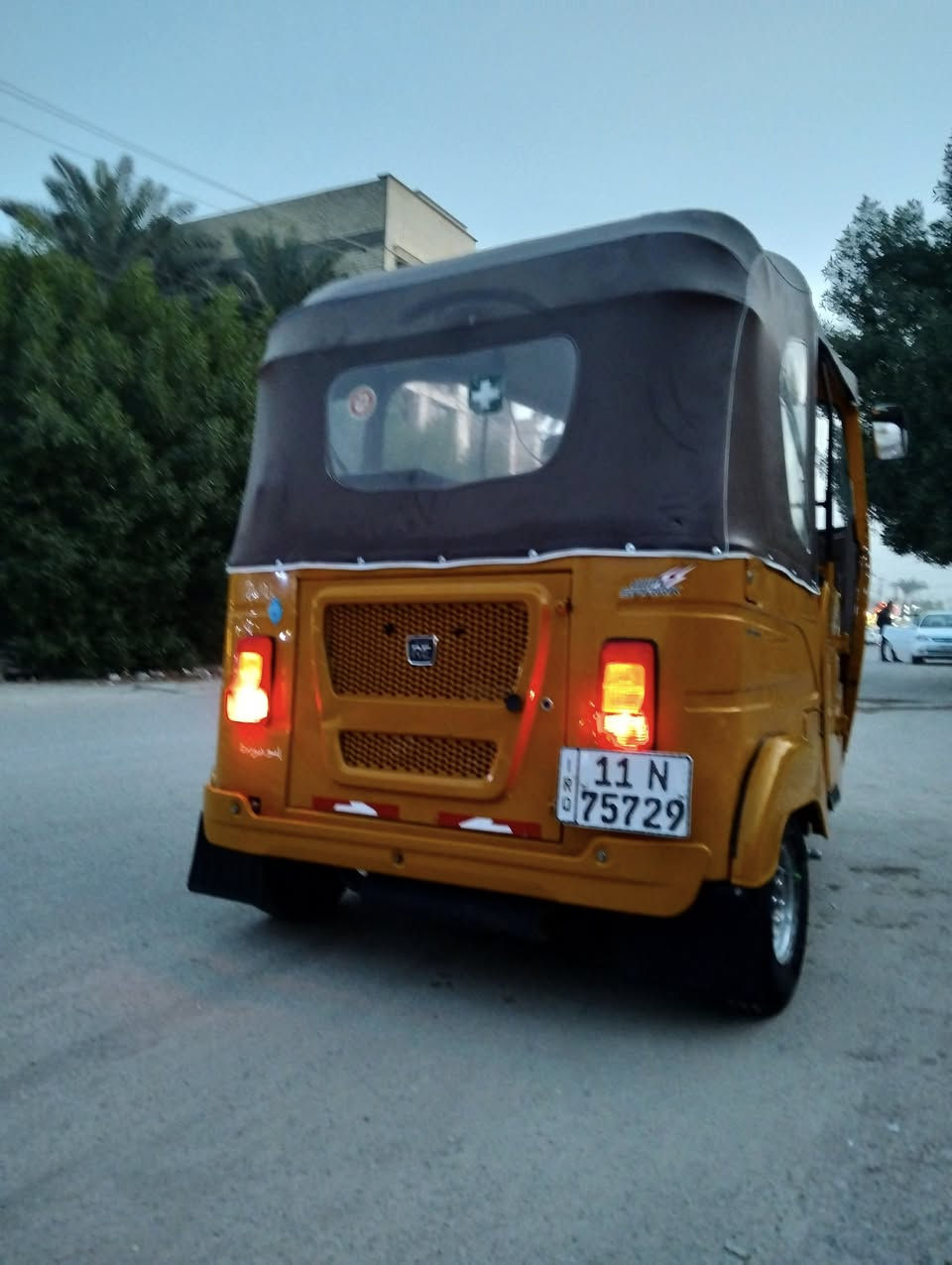 سلام عليكم تكتك للبيع مديل 21 تكتك خير من الله مرقمه نكليزي سعر 7 و900 وبيه مجال مكاني بغداد المشتل


**إذا كنت صاحب هذا الإعلان وتريد حذفه لأي سبب، رجاءا أرسل رسالة إلى الدعم الفني**