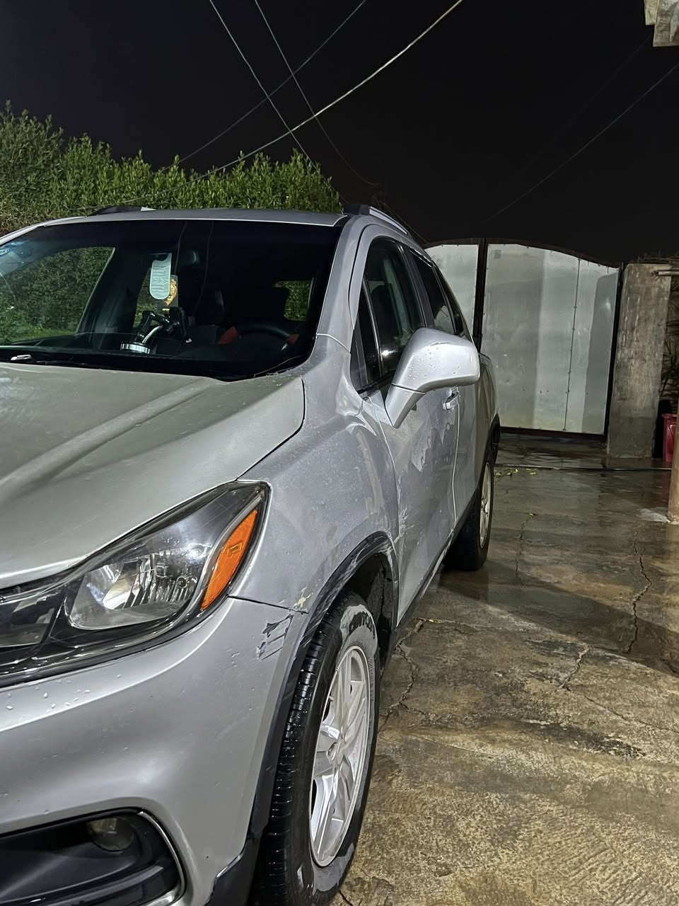 السلام عليكم
شوفرلت تراكس موديل 2023 سياره فول مواصفات جاهزه من كلشي 

كير
محرك
كهربائيات
تحكم استرين
قياده ذاتيه
تبريد ثلج
كروز سرعه
مثبت سرعه
محرك 1400 تيربو
تخم تاير
ويل كب
بيها قطعه وحده بل جاملغ الأمامي الايسر 
للاستفسار : ***********
