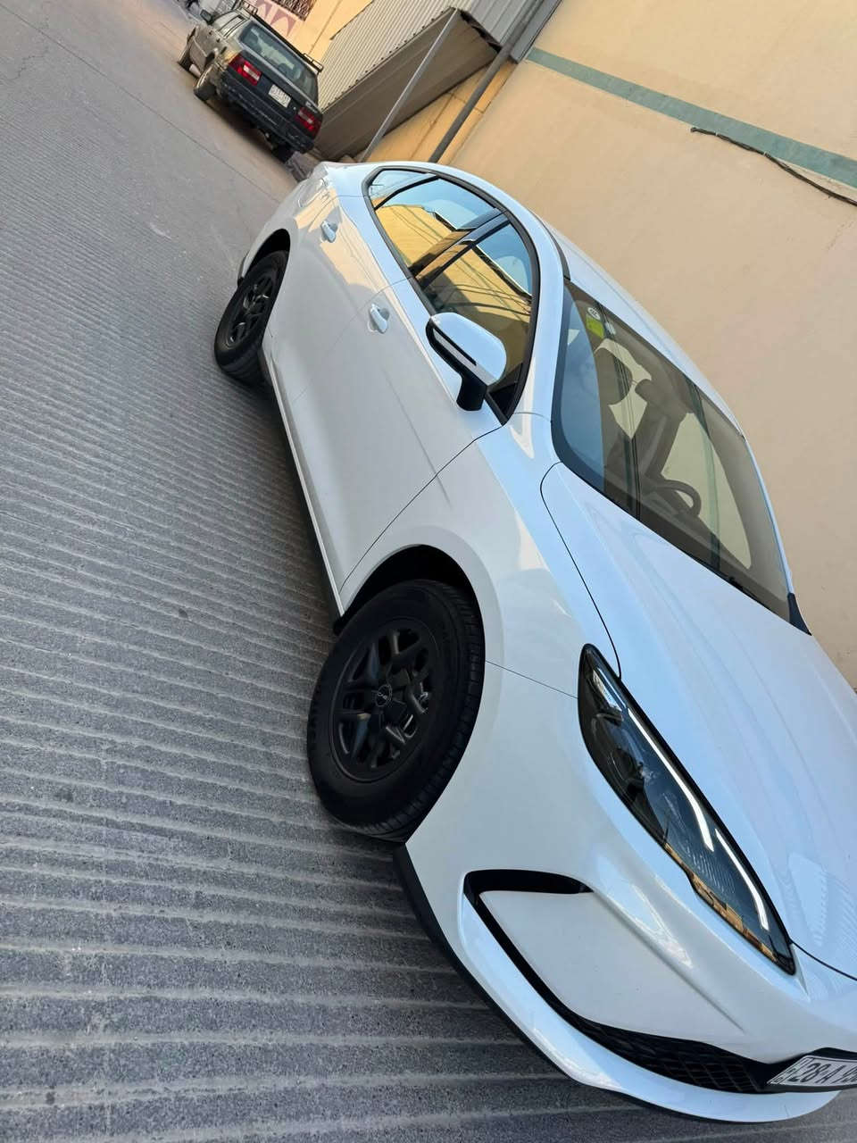 سيل 5 للبيع سياره ماشيه 2000 موديل 2025
رقم نجف ثاني يوم تحويل بيه طخه جدآ بسيطه. جوه الباب الخلفي باقي كفاله مكان سياره بالنجف سعر اتصل ودلل ***********
