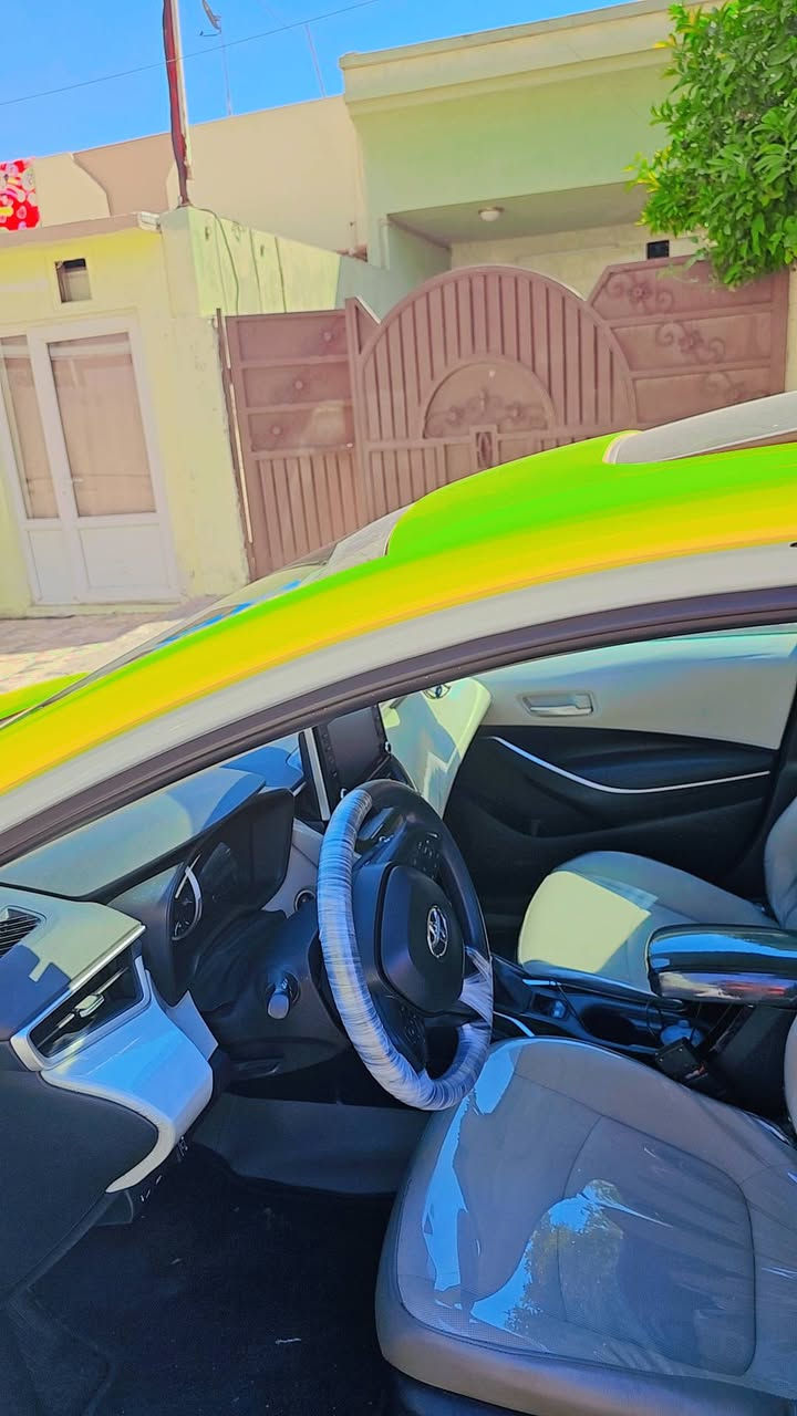 سلام عليكم ...كورلا 22 غاز بانزين محسن فول مواصفات ....السياره داخله كلين وصار بيها حادث بالعراق ونصبغت تكسي ضررها جامرلغ خلفي وبيها بالحوض ....سياره ع وضع الشركه وحيل جديده ....السعر 170$ وبيها مجال ...للتواصل ***********
