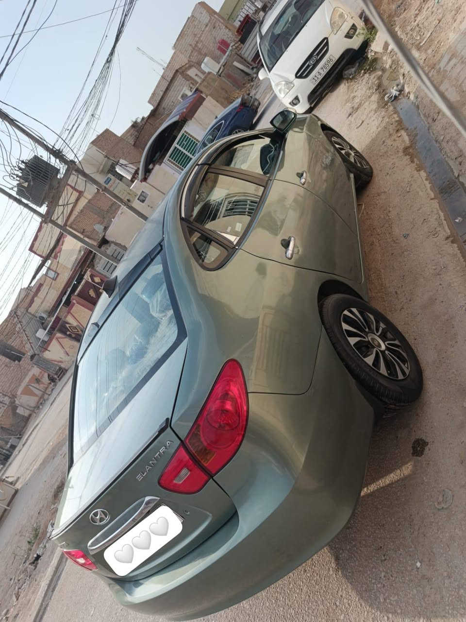 السلام عليكم النترا وارد امريكي موديل 2010 محرك 2000 رقم بغداد دولي بأسمي مصبوغه عام بدون ضربه حادث امريكا باب السدر مبدل باقي قطع لبل واحد جاهزه من كلشي ماشية(١٦٠) الف فقط محرك كير حداديه تبريد كهربائيات كله على الفحص  سعرها (٩٣) ورقه وبيها مجال مكان النجف الاشرف اي استفسار (***********) تحياتي للادمن
