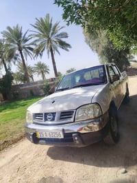 سياره نيسان موديل 2008رقم دولي سياره شويه متجايه مصبوغه صبغ عام محرك و...