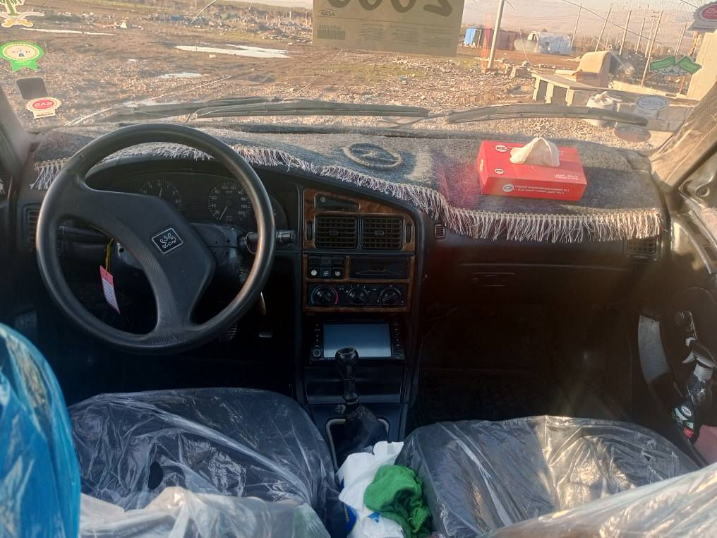 بیجۆ فەرەنسی405  مۆدێل 2005علوجە ،مەکینە،ڕەشە،گراین شەفتە،بەشەرتی گێڕومەکینە،کارەبای کامل مەزبوتە شاشە ئایپادە،فڵچەو تەنجیلو موکەبەرەی کامل مەزبوتە،چوارتایەوویلی تازەیە،پێشودوای تازەداگیراوە،پێشودوای کەپسە ،لێدراوی نیە،زۆرزۆرخاوێنە ماڵی دۆستە بەنزین زۆرکەم سرف دەکات،نرخی 13گەڵا.ژ.م *********** السليمانية, العراق
