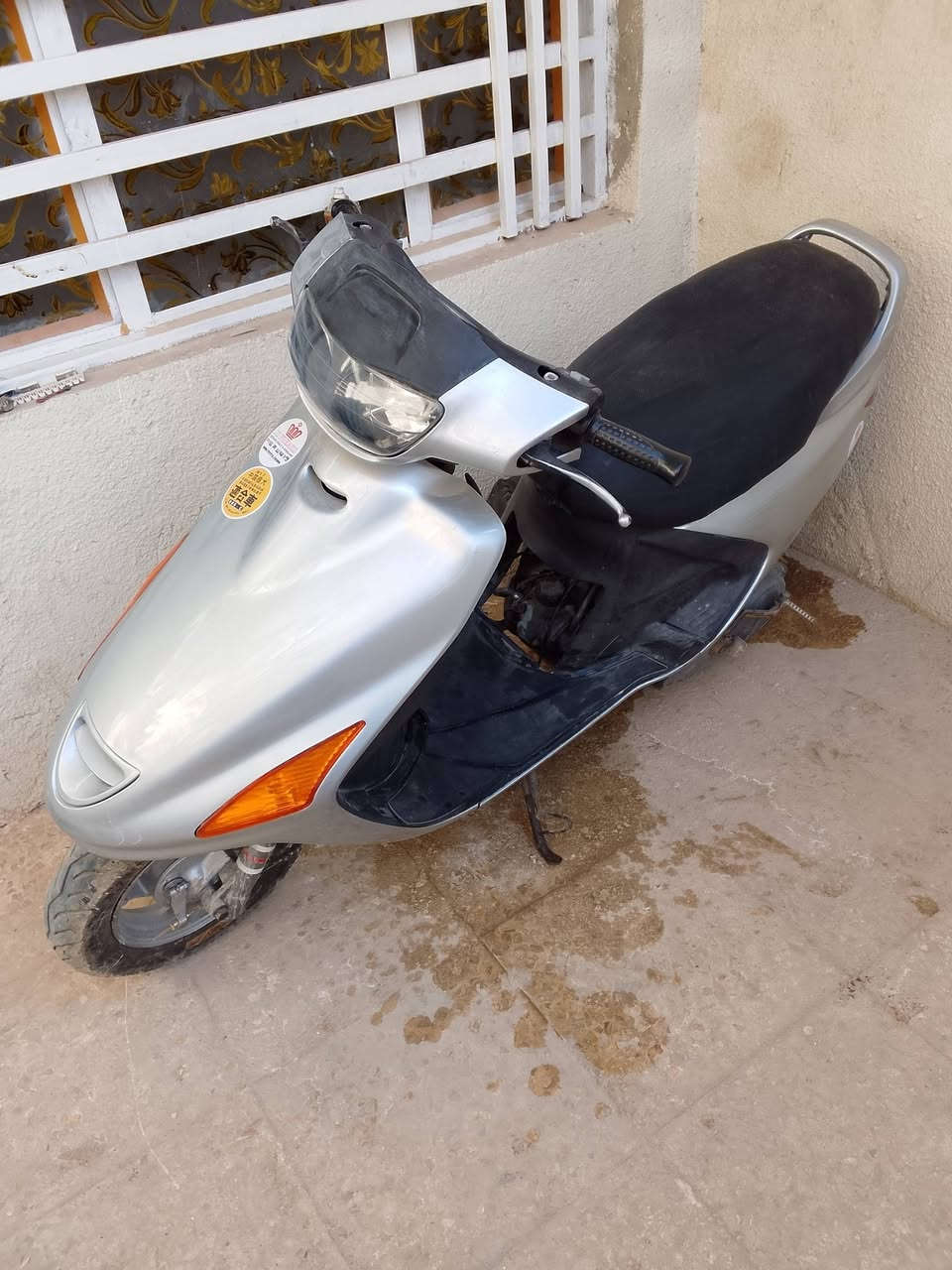 دراجه فراشه للبيع 500 الف وبيها مجال تواصل *********** بي واتساب
