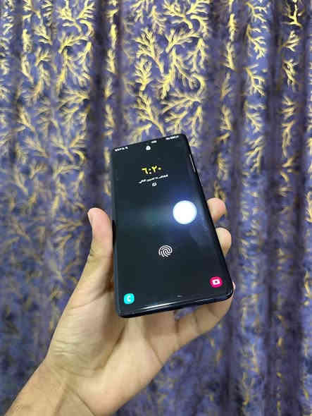 سلام عليكم  كلكسي s20بلاص 5G المعالج 990سناب دراكون  يشغلك بوبجي 90فريم حقيقي بطارية 4500ملي امبير شحن زين وحسب استخدامك كامراتة خلفية 64+12+12 دقة الفديو تصوير 8k FHD  الامامية 16 حجم الشاشة 6.7بوصة ذاكرة128 رام12 شاشة تردد 120هرتز Dynamic AMOLED 2X منحنية بصمه مدمجة بشاشة  بس بي فطور بلظهر ونقطة بشاشة  خفيف بصف الكامرة الامامية ممأثر ابد خط واحد  بس الضبط انكليزي باقي جهاز عربي كيبورد عربي كلة نظيف جدا للبيع السعر190الف وبي مجال او مراوس بأقل منه واخذ فرق العنوان بغداد *********** شراي خابرني وتشلع عيني ومتوفر واتساب
