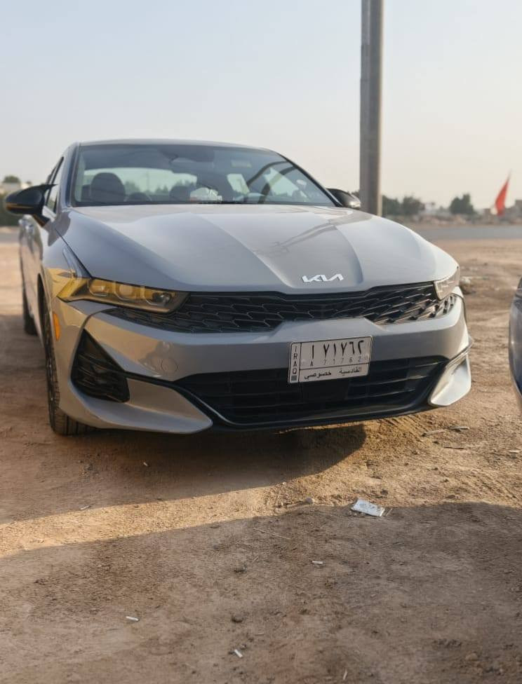 مكلف بنشر رقم صاحبها بمنشور تفاصيل وسونار مذكورة
سلام عليكم كي فايف موديل 22 فول للاخير ماعده تدفئه كشن بنيد مبدل وقبق جنطه نفسه معدل ومواصله للحوض ضربه معوقين بعد سنه وصير حره رقم قادسيه مراوس اوبتما 20 او سوناتا 21    *********** مكان دوانيه
