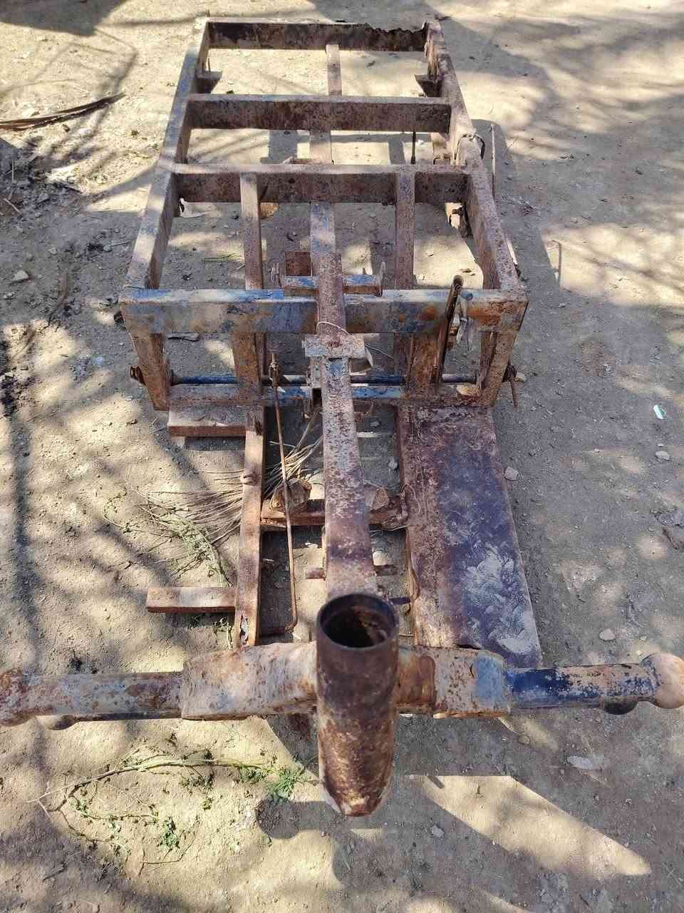 شاصي ستوته للبيع كوم  حديد
سعره 75
مكان ناصريه سيددخيل
*********** واتساب
