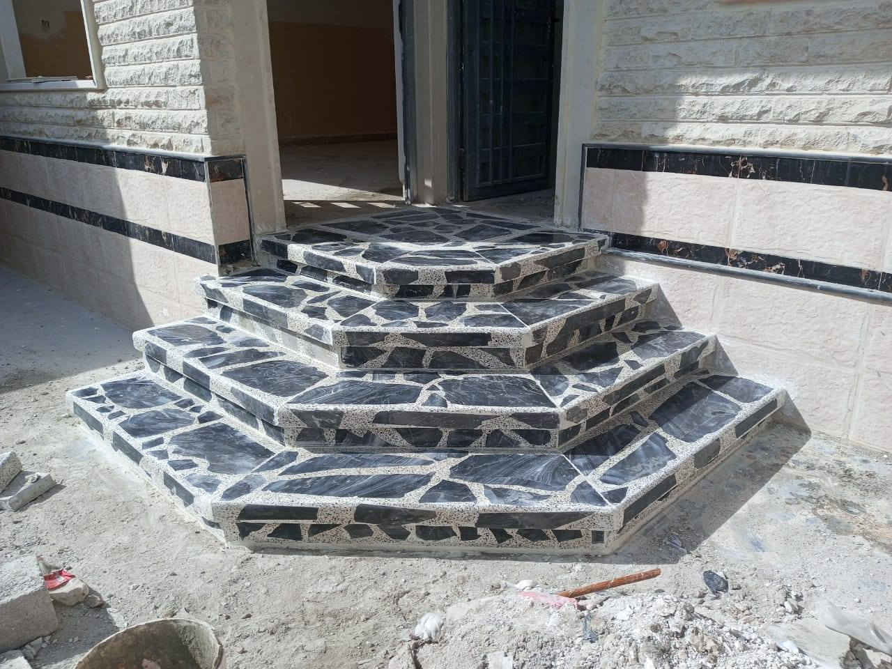 معمل الشروق لانتاج البايات بكافه انواعها التعليق والتغليف ومن افضل المواد والسمنت السعودي الموصل الملوثه الجانب الايمن باداره صالح ابو مثنى رقم الهاتف ***********
