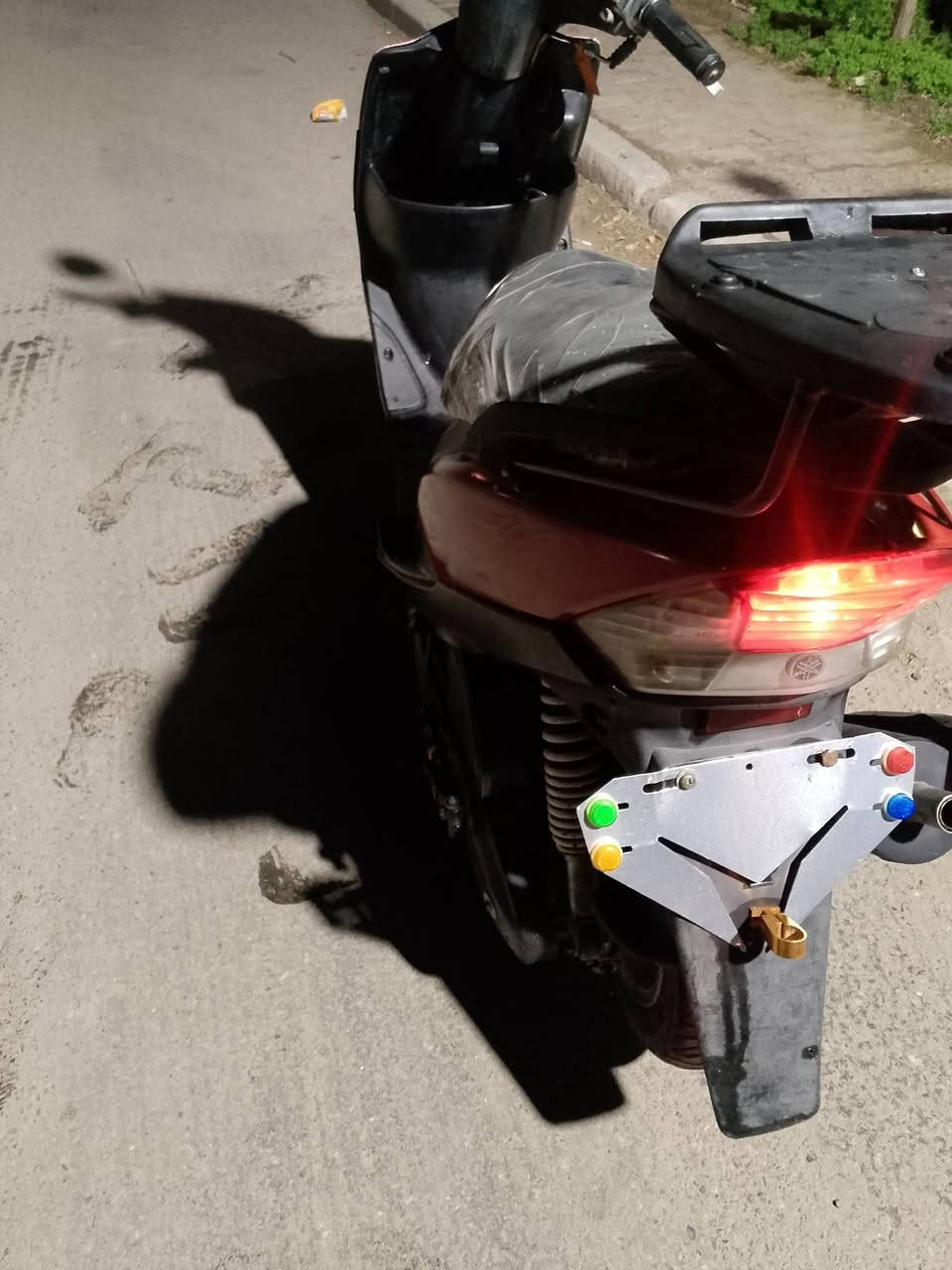 سلام عليكم ماكس عداله 120 مكينه ممفتوح بلادي كل شغال سلف هندر مكينه شالع معدال  كهربيات شغال وراق كامل مكاني بغداد الشعله سعر ٥٠٠الف ***********
