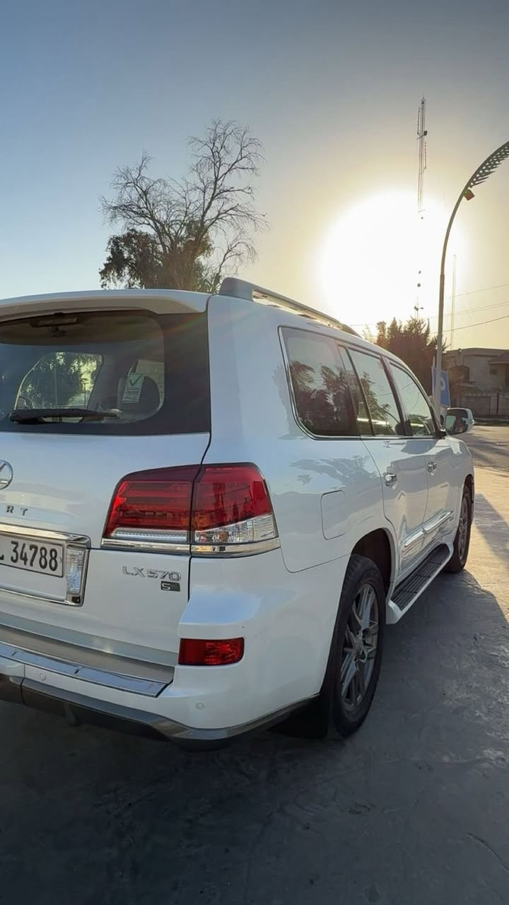 السلام عليكم
للبيع للكزز
مديل 2015
فول مواصفات بريم بيها جوملغ خلفي فقط 
مكفوله ماشيه 90الف حقيقي 
السونار موجود بالصور 
السعر 430
المكان الكاظميه شارع اكد 
للاتصال 
***********
للاستفسار
