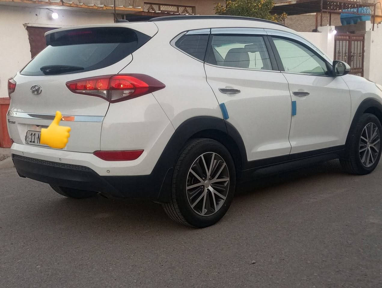 للبيع توسان 2017خليجي

سايد بريك بالرجل 

رقم بغداد الجديد

محرك 2000 دوش

5 ويل كب 

يدات نيكل

تبريد قطعتين

حساسات خلفية

مري كهرباء و أشاير

تحكم ستيرن جهتين

نظام مود درايف نورمال و ايكو و سبورت 

ماشيه 70 الف  قابل للزياده

 
كير و محرك مكفول برغي ما مفتوح بيهن 

السيارة بـ أسمي و شرط التحويل ثاني سنوية وهزة جدد

شرط السونار 
الاتصال =  ***********
