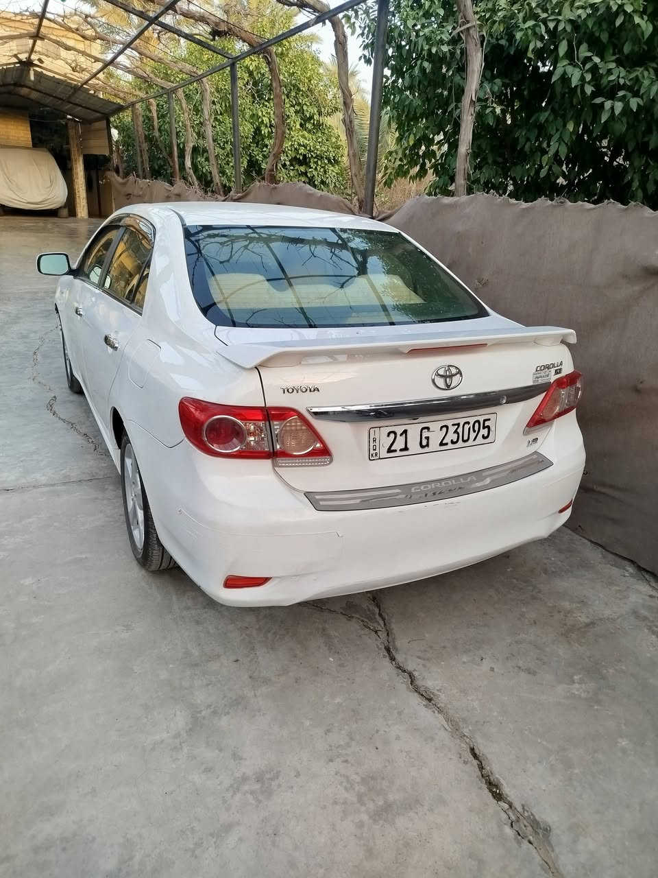 السلام عليكم للبيع كورلا موديل 13 خليجي مكفولة گير محرك من كل شي تخم تاير جديد اصلي  رقم سليمانية محرك 18 تبريد ثلج السيارة جاهزة من كل شي السعر 142 بي مجال مكان ديالى اتصال ***********
