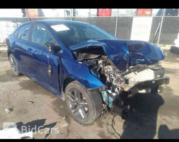 السلام عليكم من رخصت مدير الكروب فورتي 21 GT Lin السياره فول ماعدي الفتحه جاهزه من  كلشي بسمي تحويل ثاني يوم مصفر هيئه وغرامات تبديل بنيد فقط السعر 140 رقم الهاتف ***********
